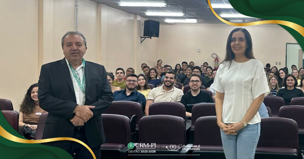 Presidente do CRM-PI participa de palestra de acolhimento para novos médicos residentes do HU-UFPI